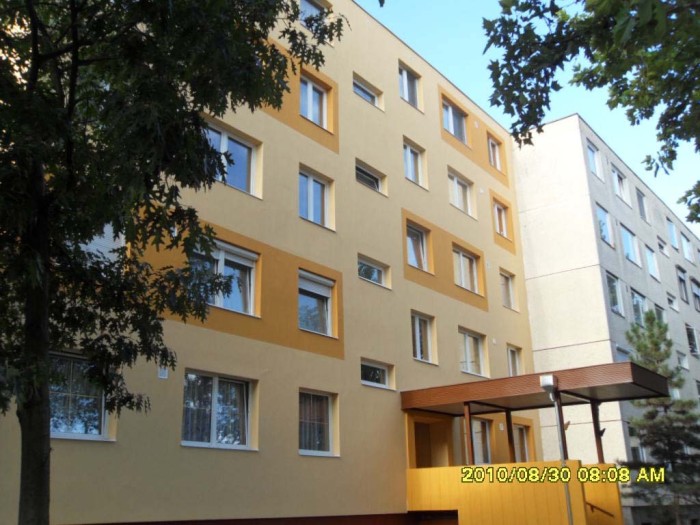 Társasházak homlokzati hőszigetelése