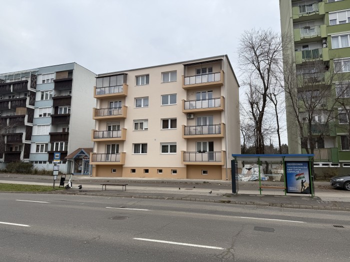 Társasházak homlokzati hőszigetelése