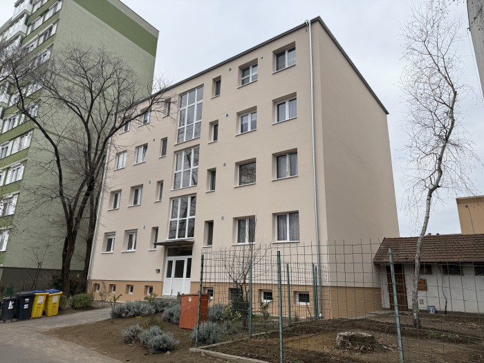 Társasházak homlokzati hőszigetelése